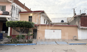 Foto de inmueble en CORONEL MEDINA, Col. Sanchez Celis C.P. 82120, Mazatlán