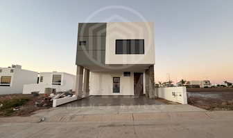 Foto de inmueble en AV.SANTA BARBARA, Col. Sonterra Residencial II C.P. 82124, Mazatlán