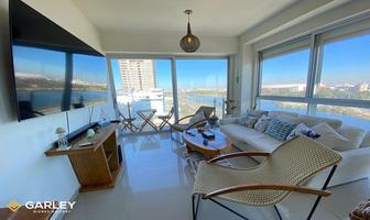Foto de inmueble en Av del mar, Col. Telleria C.P. 82017, Mazatlán