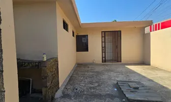 Foto de inmueble en AV. CARLOS A. MADRAZO EN ESQ. CON CALLE IGNACIO ALLENDE, Col. Independencia C.P. 86801, Teapa