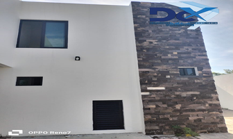 Foto de inmueble en Amatista, Col. La Joya C.P. 86380, Comalcalco