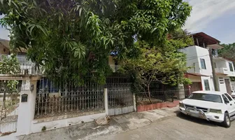 Foto de inmueble en Profesor Carlos Fidias Sáenz #103-1, Col. Pensiones C.P. 86169, Centro