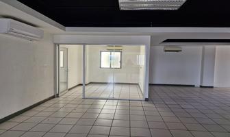 Foto de inmueble en Dos, Col. Primero de Mayo C.P. 86190, Centro