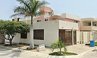 Foto de inmueble en C. Campo Cantemoc #318, Col. 18 de Marzo C.P. 89515, Ciudad Madero