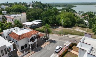 Foto de inmueble en Casa en Venta en Colonia las Flores en Lomas de Chairel, Col. Flores C.P. 89220, Tampico