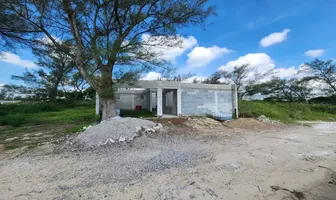 Foto de inmueble en Quinta Avenida #s/n, Col. Fundadores C.P. 89505, Ciudad Madero