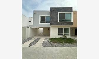 Foto de inmueble en Nicolás Valenzuela entre Serapio Venegas y calle Miramar #401, Col. Manuel R Diaz C.P. 89515, Ciudad Madero