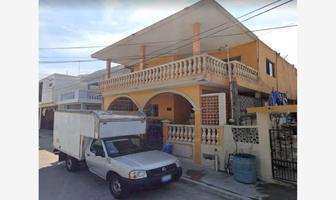 Foto de inmueble en AV DE LOS CONTADORES #408, Col. Unidad Modelo C.P. 89367, Tampico