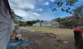 Foto de inmueble en ANTON #000, Col. Anton Lizardo C.P. 95269, Alvarado