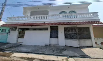 Foto de inmueble en calle 19, Col. Fernando Gutiérrez Barrios C.P. 94297, Boca del Río