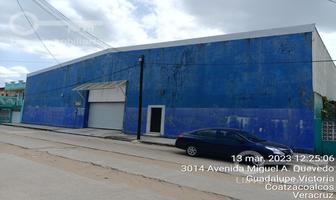 Foto de inmueble en Renta de Bodega de 900 m2 en Av. Quevedo, Col. Guadalupe Victoria, Coatzacoalcos, Ver., Col. Guadalupe Victoria C.P. 96520, Coatzacoalcos