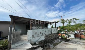 Foto de inmueble en Casa en Andador Infonavit Puerto Pesquero, Tuxpan, Ver., Col. INFONAVIT Puerto Pesquero C.P. 92810, Tuxpan