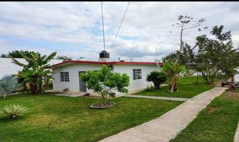 Foto de inmueble en , Col. Juana Moza C.P. 92770, Tuxpan