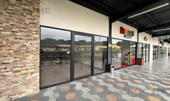 Foto de inmueble en Local en Plaza Orquideas Coatepec Planta Baja, Col. La Florida C.P. 91517, Coatepec