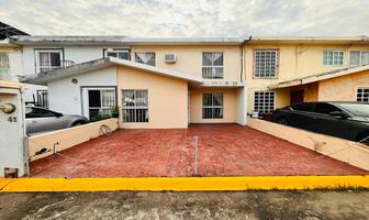 Foto de inmueble en Fracc. Laguna Real, Col. Laguna Real C.P. 91790, Veracruz