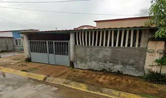 Foto de inmueble en PRIMAVERA #0, Col. Las Arboledas C.P. 96346, Cosoleacaque