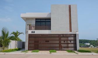 Foto de inmueble en Fracc. Las Olas Casa en Venta , con Alberca y Recamara en Planta Baja #68, Col. Las Olas Residencial C.P. 95264, Alvarado