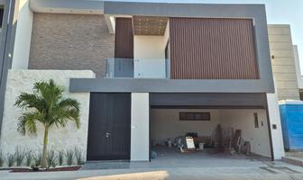 Foto de inmueble en Las Palmas Green Casa en Venta con Alberca y Cocina Abierta., Col. Las Palmas C.P. 94274, Medellín de Bravo
