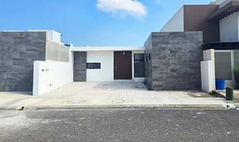 Foto de inmueble en calle X, Col. Lomas de la Rioja C.P. 95266, Alvarado