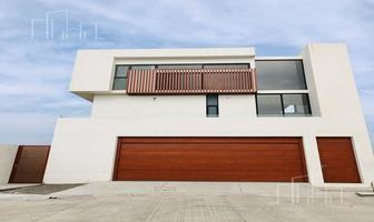 Foto de inmueble en Casa en  Lomas DEL SOL a una Cuadra Del Mar en la Riviera, Col. Lomas del Sol C.P. 95264, Alvarado