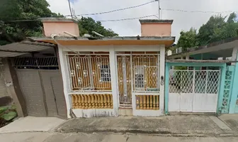 Foto de inmueble en EDISON #10, Col. Miahuatlán Centro C.P. 91410, Miahuatlán