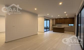 Foto de inmueble en Moderna Casa en Venta en Fraccionamiento La Finca, Col. Pedregal de las Animas C.P. 91196, Xalapa