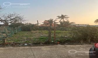 Foto de inmueble en Terreno en Venta en Av Juventino, Col. Puerto México, Coatzacoalcos, Ver., Col. Puerto México C.P. 96510, Coatzacoalcos