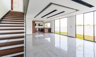 Foto de inmueble en Casa en Venta  en Punta Tiburón, Cuenta con 3 Recámaras, Alberca, Jardín y Sala de TV con Terraza, Col. Punta Tiburón, Residencial, Marina y Golf C.P. 95264, Alvarado