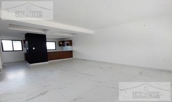 Foto de inmueble en Venta Casa Lomas DEL Dorado Jardin Intermedio Y Trasero, Col. Rivera de La Condesa C.P. 94286, Boca del Río