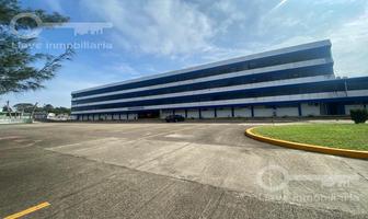 Foto de inmueble en Terreno Comercial en Venta Ubicado en Av. Universidad, Col. Santa Cecilia, en Coatzacoalcos, Ver., Col. Santa Cecilia C.P. 96538, Coatzacoalcos