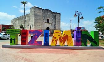 Foto de inmueble en A PIE DE CARRETERA ITZIMIN, Col. Adolfo Lopez Mateos C.P. 97703, Tizimín