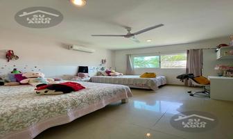 Foto de inmueble en Algarrobos Cabo Norte, Col. Algarrobos Desarrollo Residencial C.P. 97305, Mérida