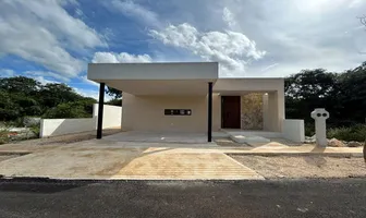 Foto de inmueble en Carr. Tixkokob - Baca #S/N, Col. Baca C.P. 97450, Baca
