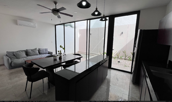 Foto de inmueble en calle 18, Col. Benito Juárez Nte C.P. 97119, Mérida