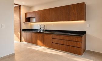 Foto de inmueble en calle 15, Col. Cabo Norte C.P. 97305, Mérida