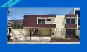 Foto de inmueble en Casa EN Venta Merida, Campestre A 1/2 Cuadra DE Prolong. Montejo (avc-2085), Col. Campestre C.P. 97120, Mérida