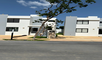 Foto de inmueble en calle 39, Col. Caucel C.P. 97314, Mérida