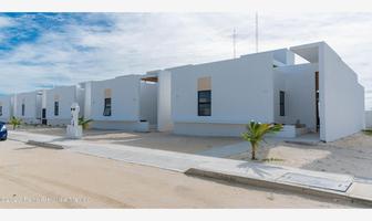 Foto de inmueble en Calle 21 con 50  #1, Col. Chelem C.P. 97336, Progreso