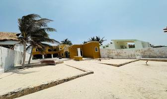 Foto de inmueble en calle 17, Col. Chelem C.P. 97336, Progreso