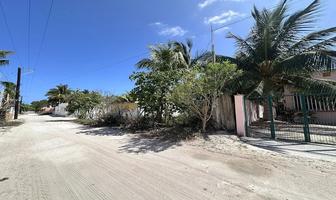 Foto de inmueble en calle 17, Col. Chelem C.P. 97336, Progreso