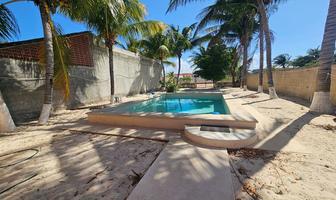 Foto de inmueble en calle 19, Col. Chelem C.P. 97336, Progreso