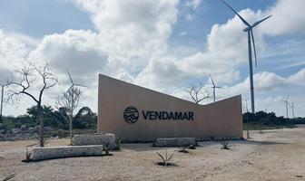 Foto de inmueble en Carretera Mérida Chicxulub, Col. Chicxulub Puerto C.P. 97330, Progreso