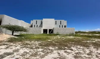 Foto de inmueble en Sin nombre de calle, Col. Chicxulub Puerto C.P. 97330, Progreso