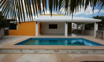 Foto de inmueble en Sin nombre de calle #11, Col. Chicxulub Puerto C.P. 97330, Progreso