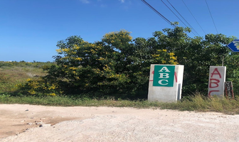 Foto de inmueble en Tablaje, Col. Chicxulub Puerto C.P. 97330, Progreso
