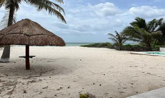 Foto de inmueble en calle 1, Col. Chicxulub Puerto C.P. 97330, Progreso
