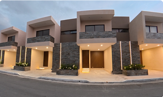 Foto de inmueble en calle 1, Col. Chicxulub Puerto C.P. 97330, Progreso
