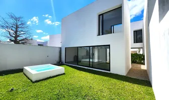 Foto de inmueble en Oasis #1, Col. Cholul C.P. 97305, Mérida