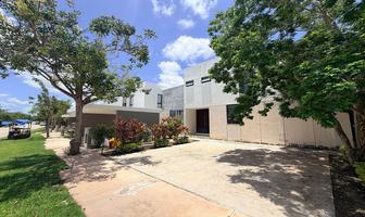 Foto de inmueble en Palta 152, Col. Cholul C.P. 97305, Mérida