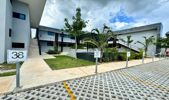 Foto de inmueble en calle 1, Col. Cholul C.P. 97305, Mérida